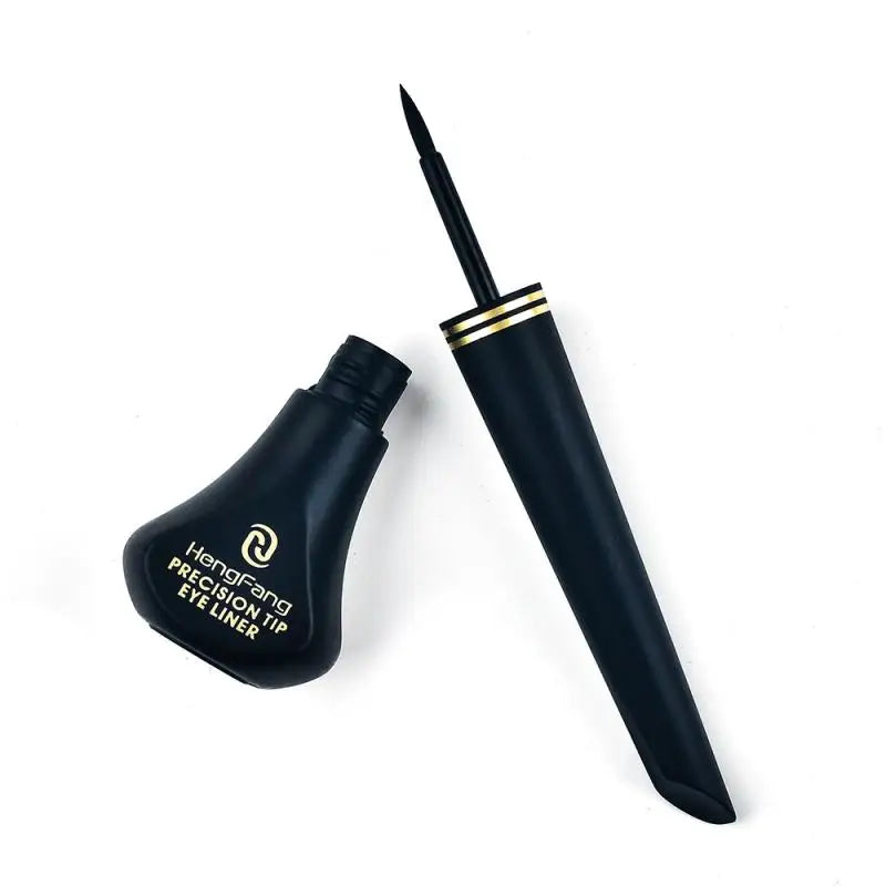 Schwarzer Flüssig Eyeliner