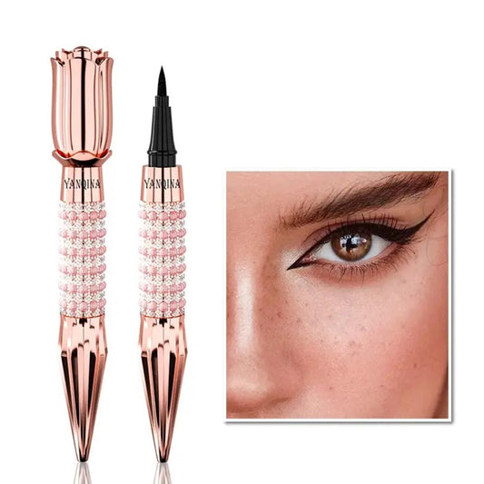 Flüssiger Eyeliner Stift