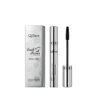 Schwarze Mascara Wimpern