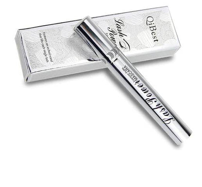 Schwarze Mascara Wimpern